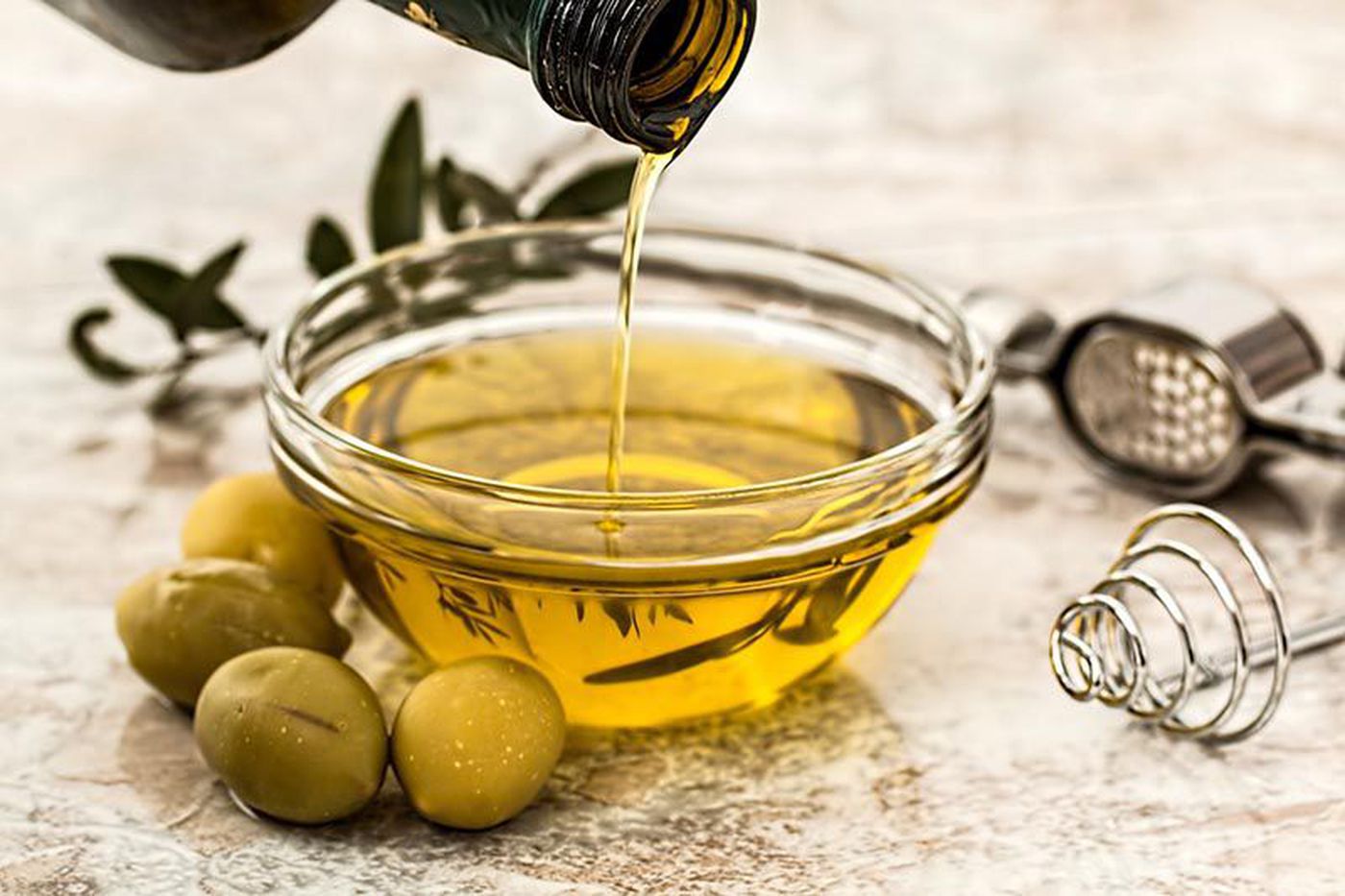 Olive oil tasting in Mendoza, Argentina, pouring