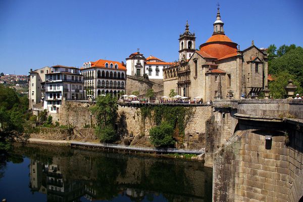 A photo of Full-Day Douro Valley Historical Tour: Villages, Winery, Cruise and Lunch