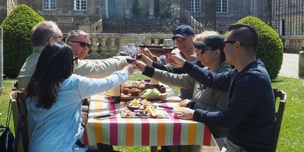A photo of Full-Day Saint-Émilion Wine Tour with Picnic Lunch from Bordeaux